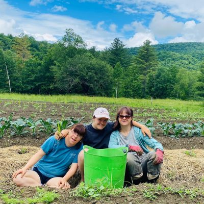 Heartbeet Lifesharing gardeners